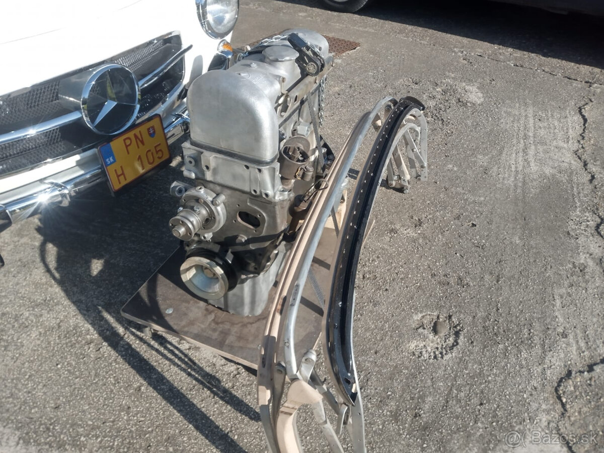 Predam motor na Mercedes Benz 190 SL