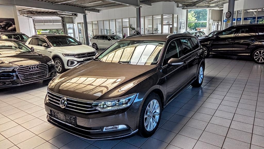 VW Passat Highline 140kw(190ps) DSG 7/2016