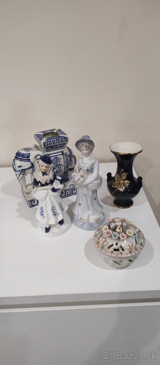 Porcelánové predmety a sošky