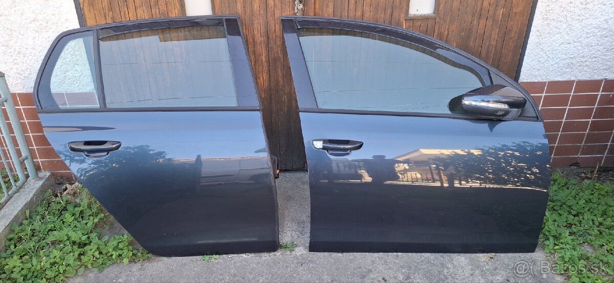 Pravé dvere VW Golf 6 hatchback LC5F