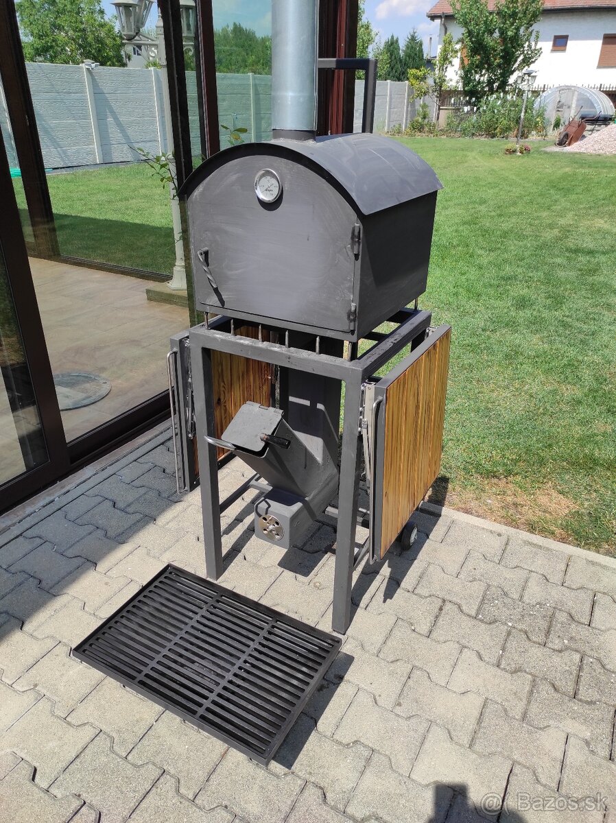 Predám záhradný grill súpravu