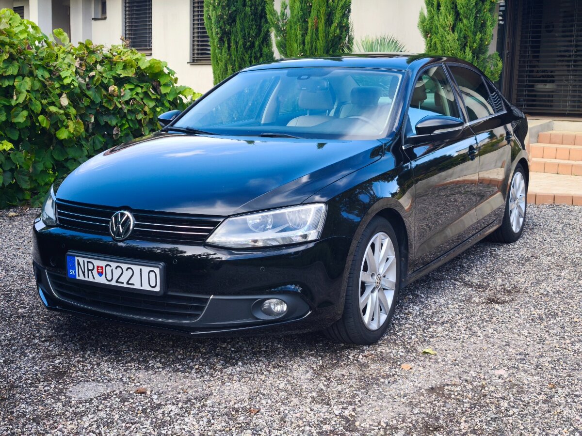Predám VW Jetta 1.6TDI  DSG