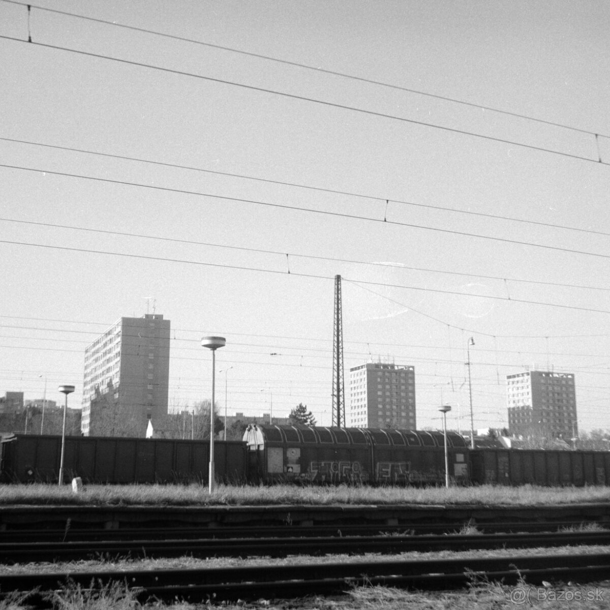 Funkční bakelitový fotoaparát PERFEKTA II z roku 1954