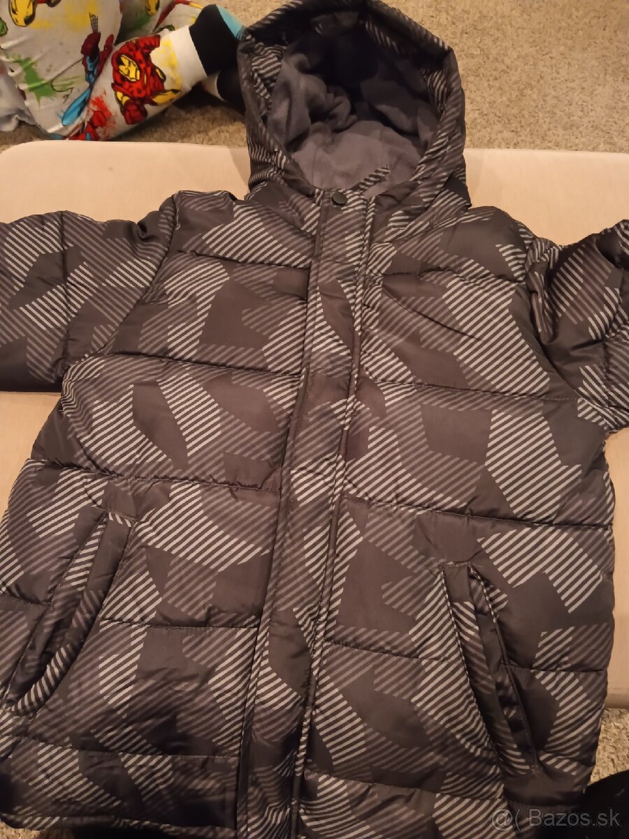 Zimná bunda v152