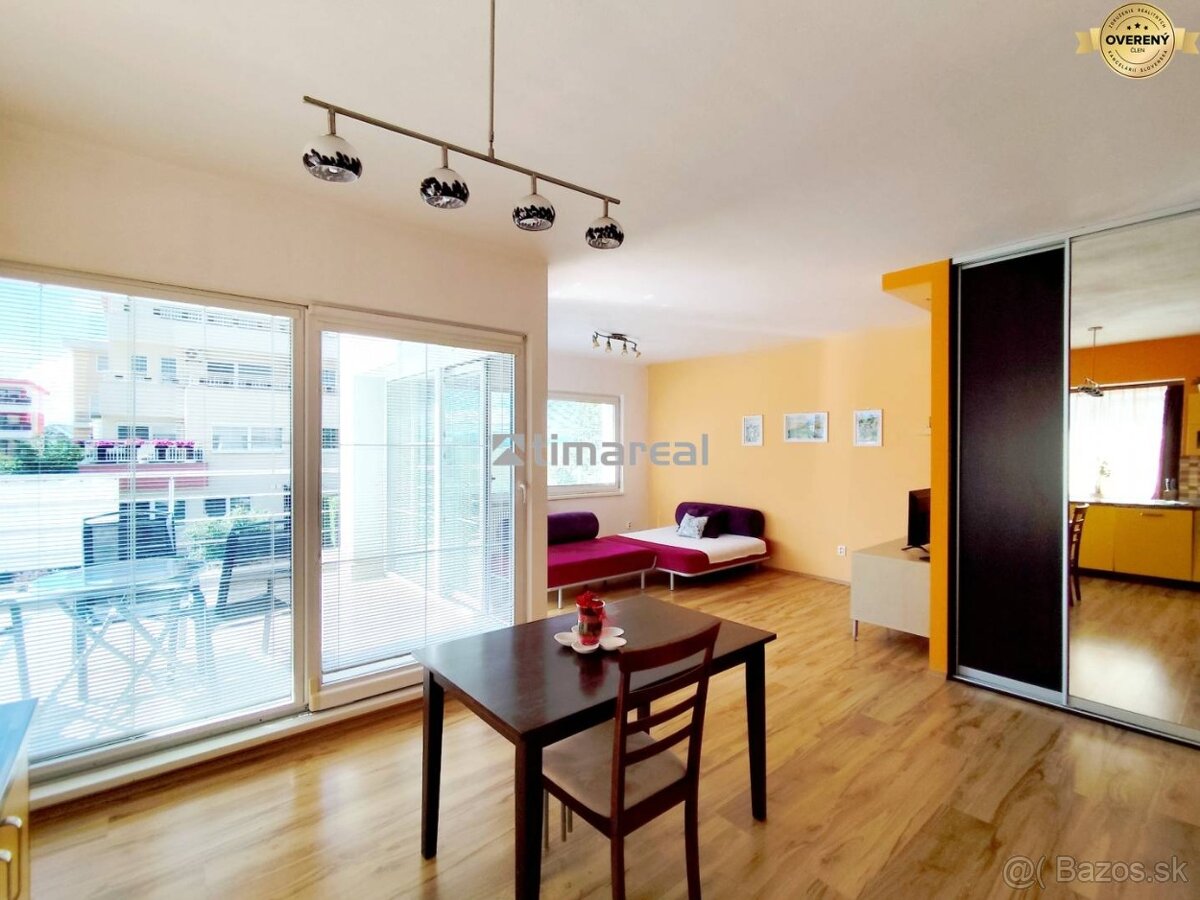 Slnečný 4i byt v tichej časti Senca, neďaleko Slnečných jazi