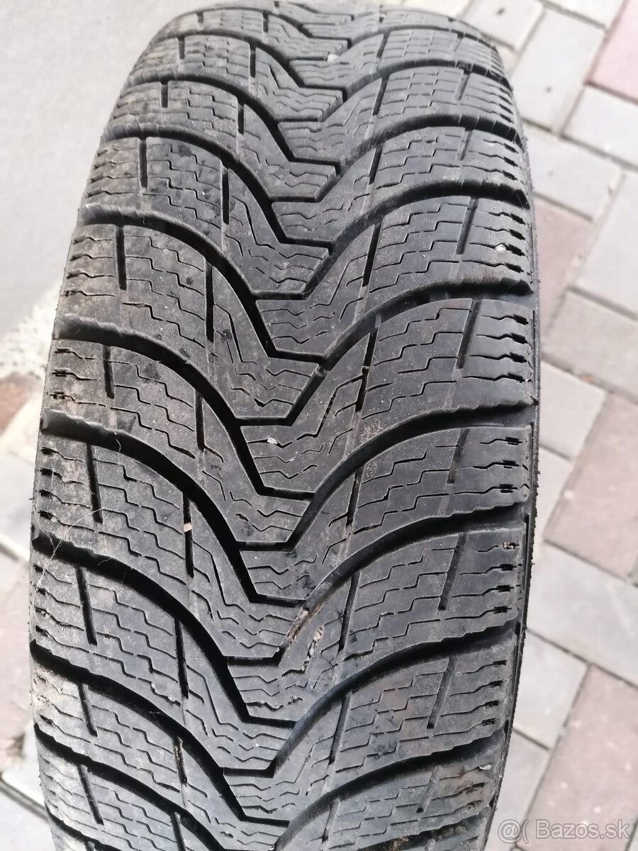 Predám zimné pneumatiky  s diskami