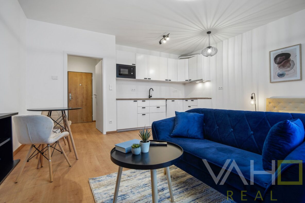 Dizajnový plne zariadený 1izb. byt s parkovaním Mikovíniho, 