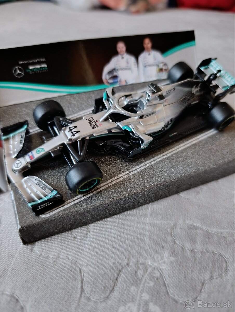 Modely F1 v mierke 1:43