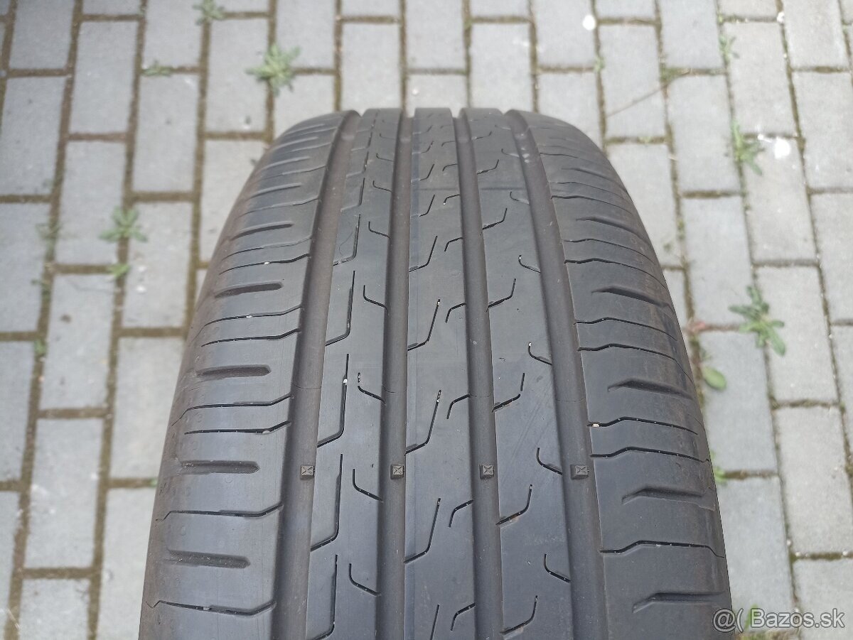 Letné pneu Continental EcoContact 6 215/55 R17