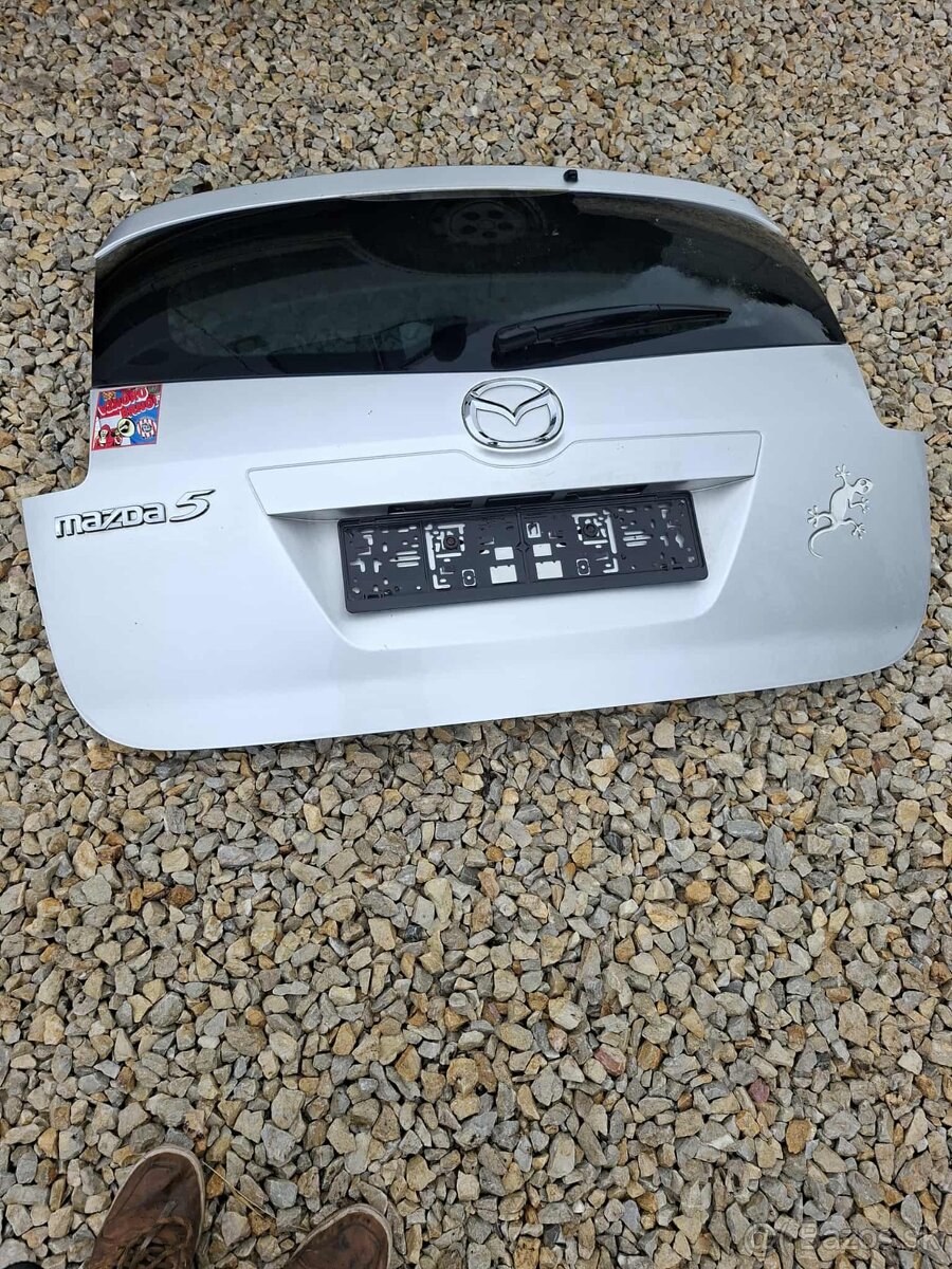 Kufrové dvere Mazda 5 2007