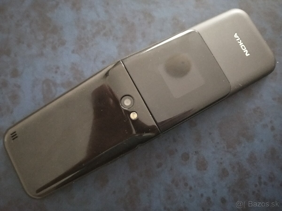 Nokia 2720 Flip 4G LTE