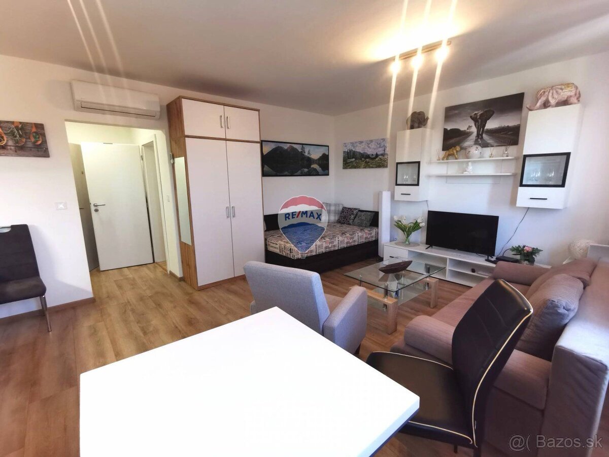 1 izbový zrekonštruovaný, zariadený, 35m2, Košice Šaca