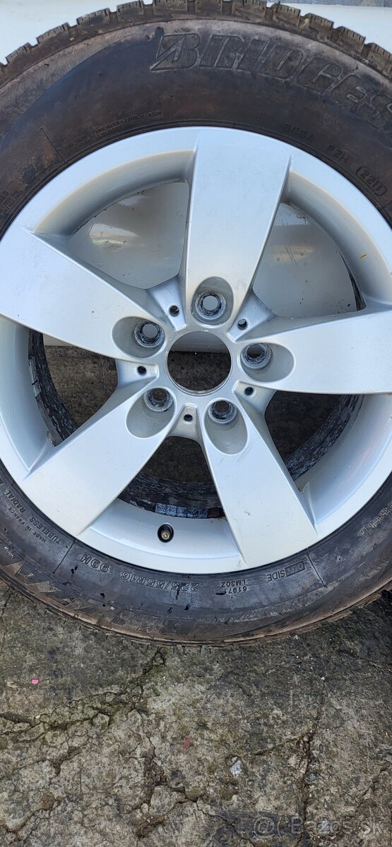 Predam z bmw elektrony + pneumatiki