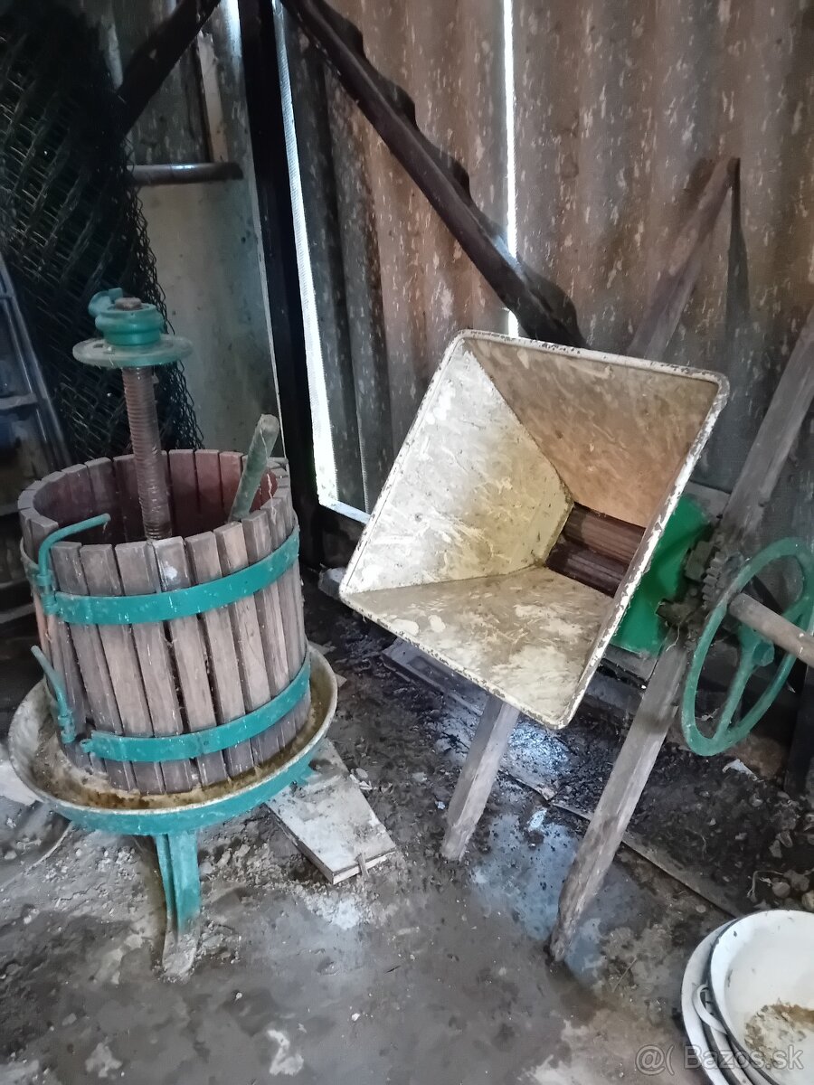 Predám lis a mlynček na hrozno