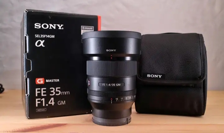 Sony FE 35mm f/1.4 GM