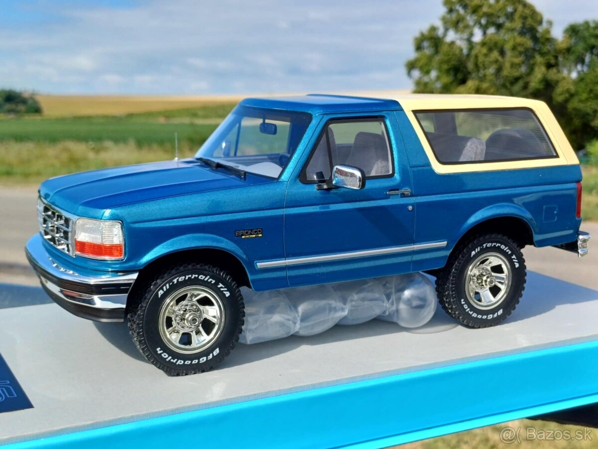 FORD BRONCO 4X4 HARD-TOP CLOSED 1992 – 1:18 LS-COLLECTIBLES