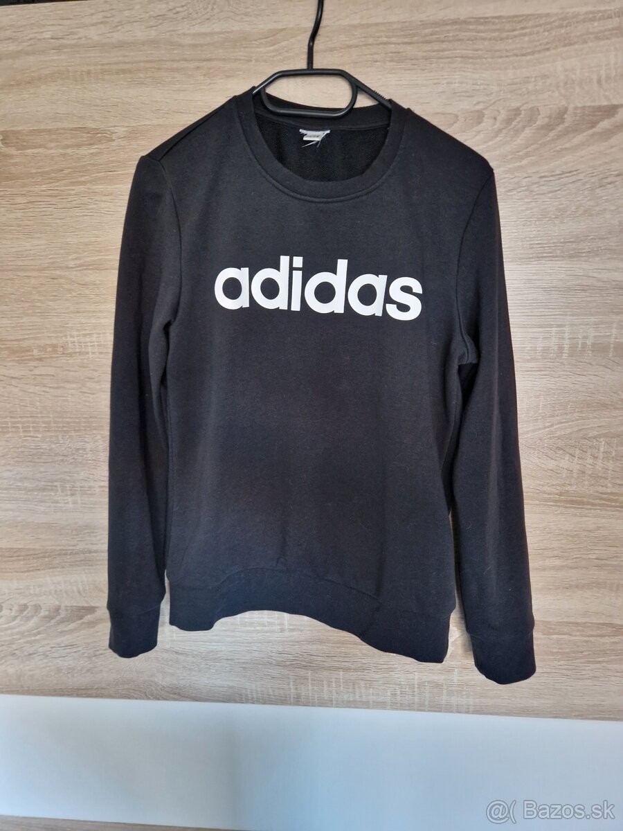 Damska Adidas mikina cez hlavu XS