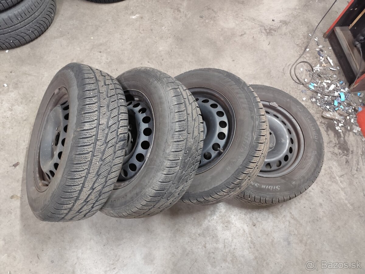 Predám celé zimné kolesá 195/65R15 91T
