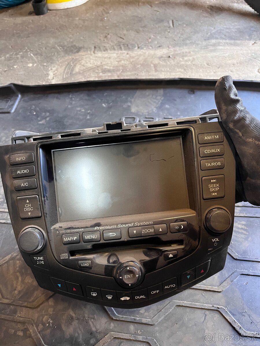 Honda Accord radio