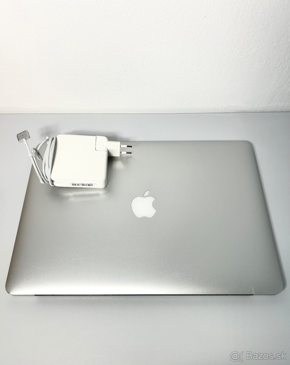 Apple MacBook Pro
