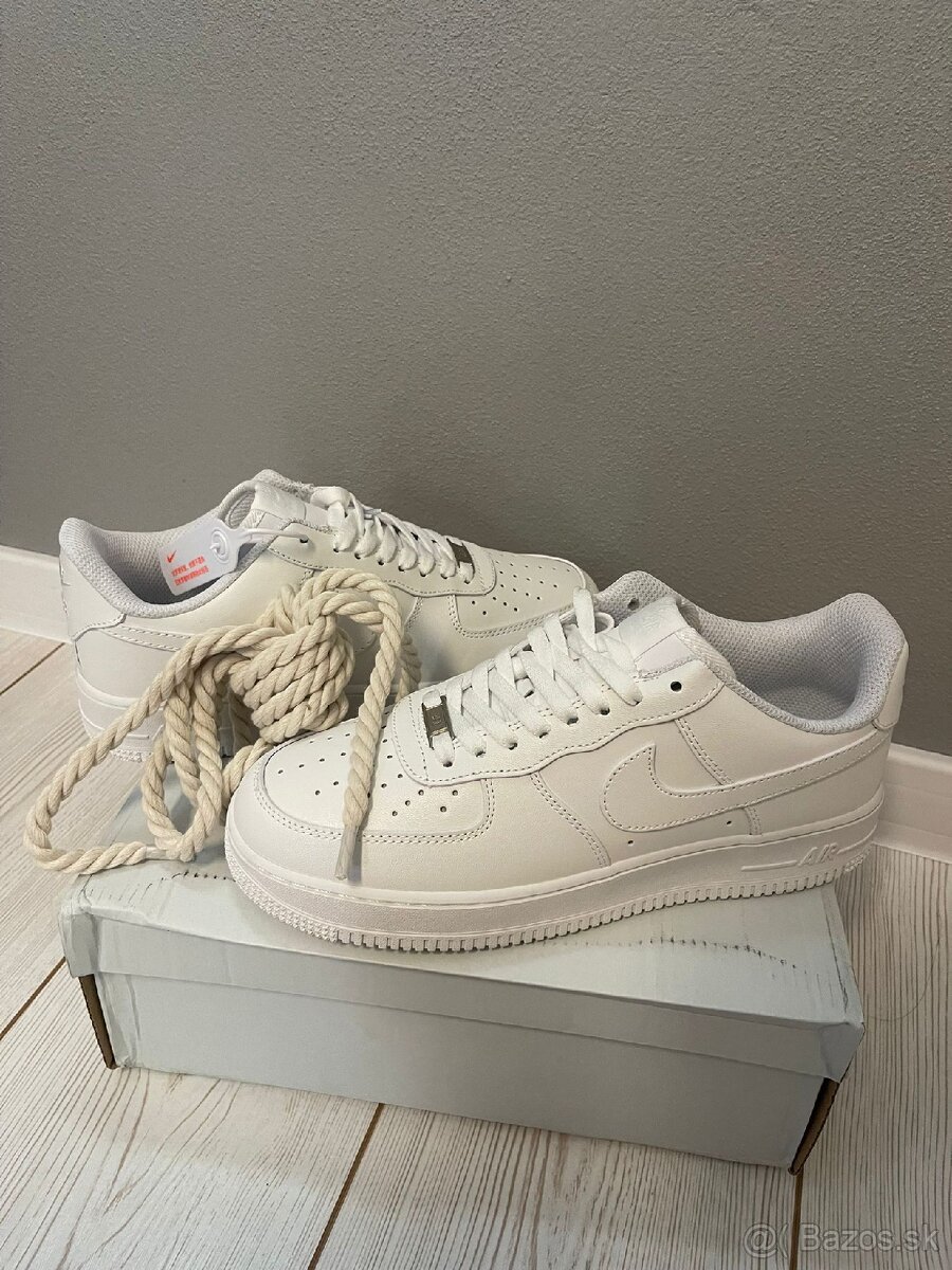 Nike Jordan Air Force 1