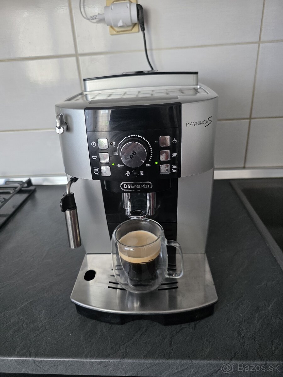Delonghi Magnifica S