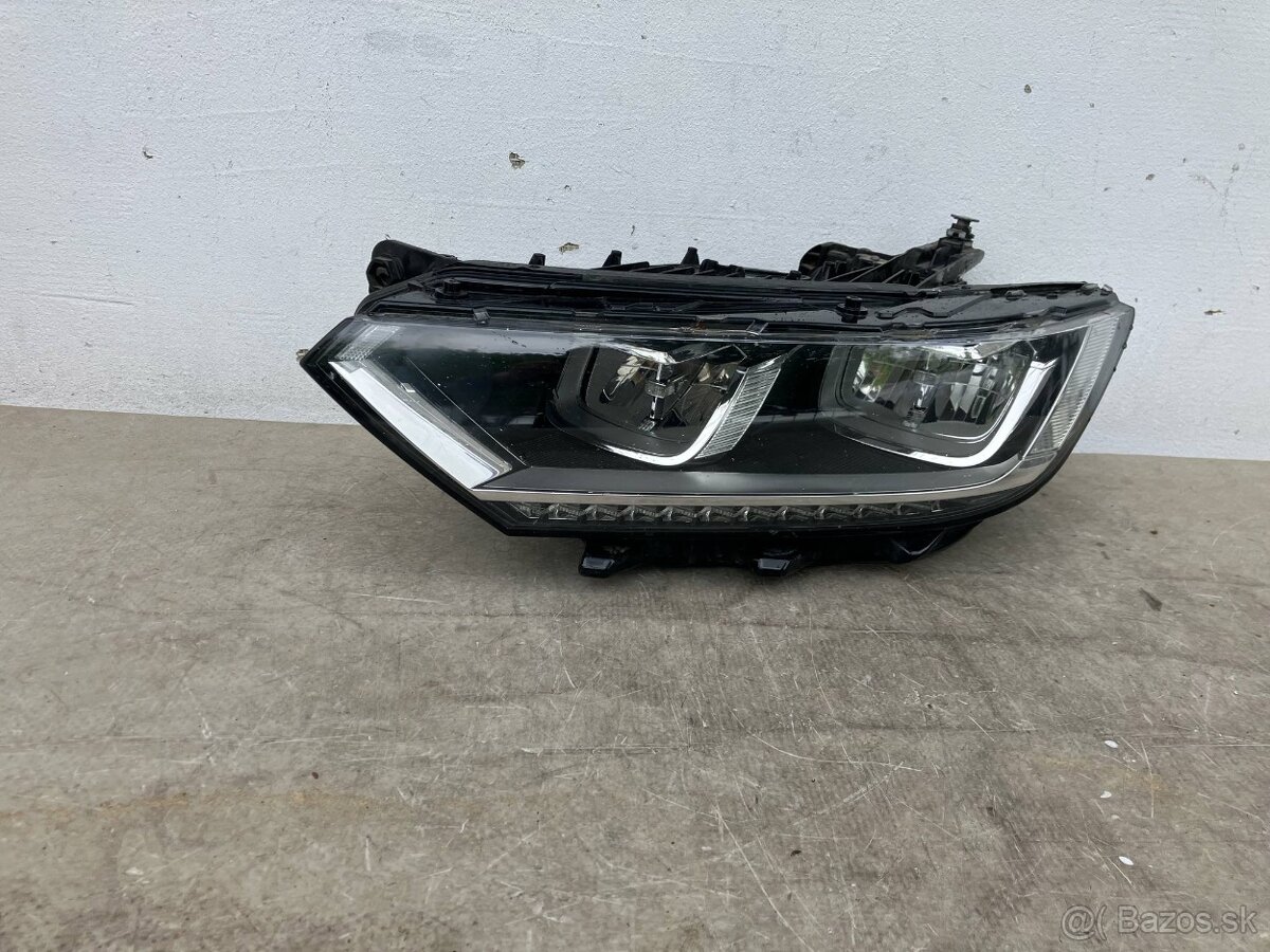 VW PASSAT B8 2014- ĽAVÉ PREDNÉ SVETLO FULL LED