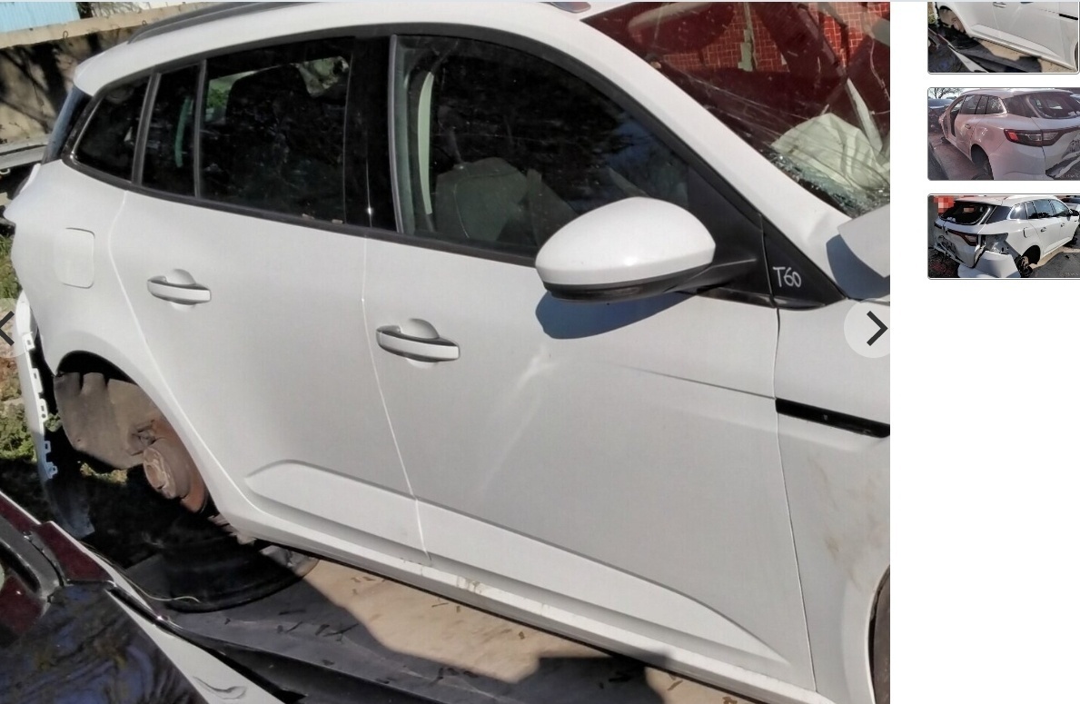 Renault Megane GRANDTOUR IV 2018 predám DVERE, ZADNÉ SVETLÁ,