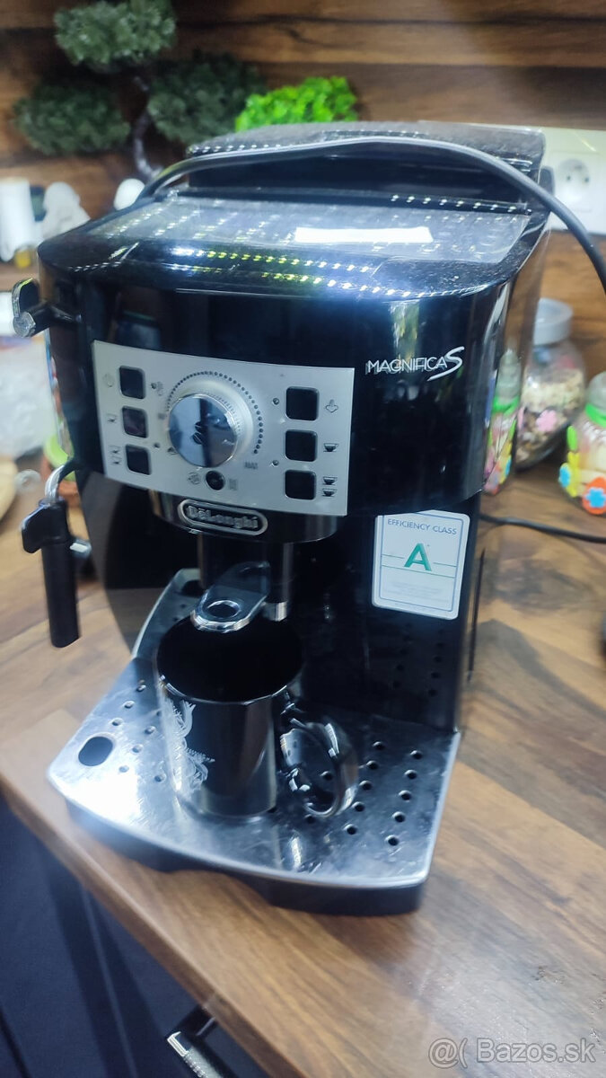 Delonghi Magnifica S SBlack