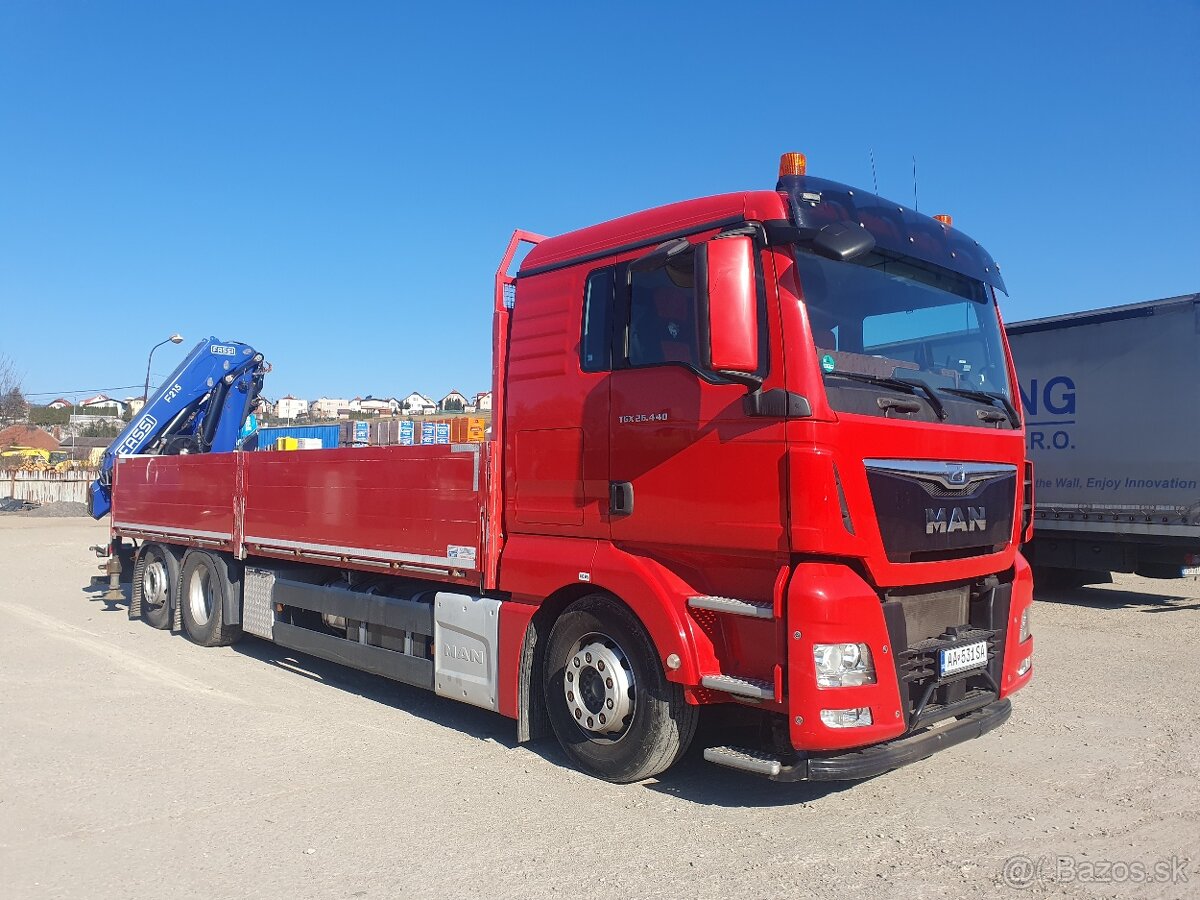 Autodoprava s hydraulickou rukou - dosah 11m