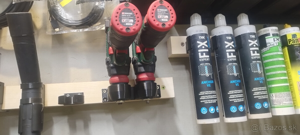 Držiak 12V skrutkovača PBSPA 12 2 x AKU