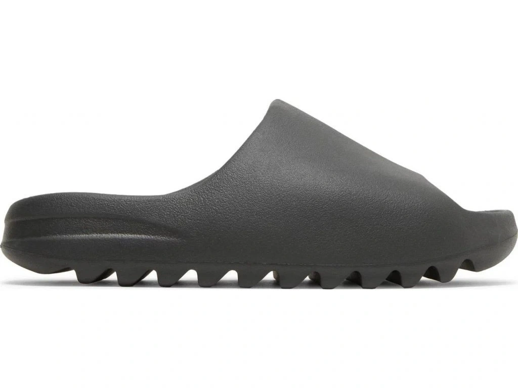 Yeezy slide 44,5 - Priprav sa na leto v štíle