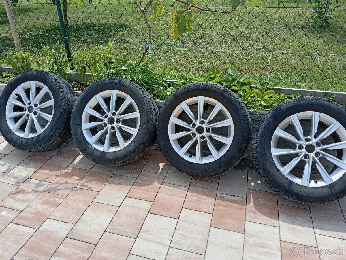 VW r17