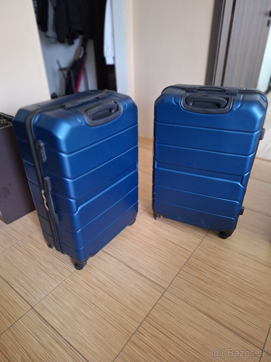 PREDAM DVA CESTOVNE KUFRE