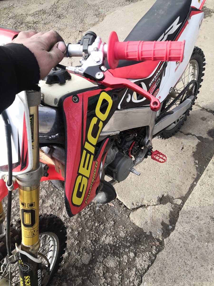 Predám Honda CR 250