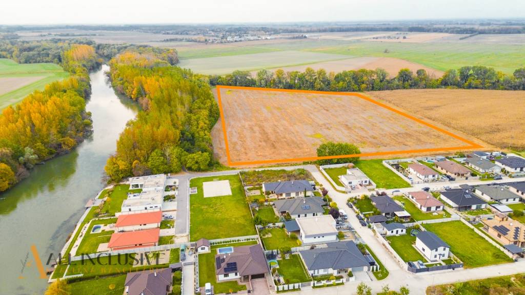 ALL INCLUSIVE | NA PREDAJ INVESTIČNÝ STAVEBNÝ POZEMOK, JAHOD