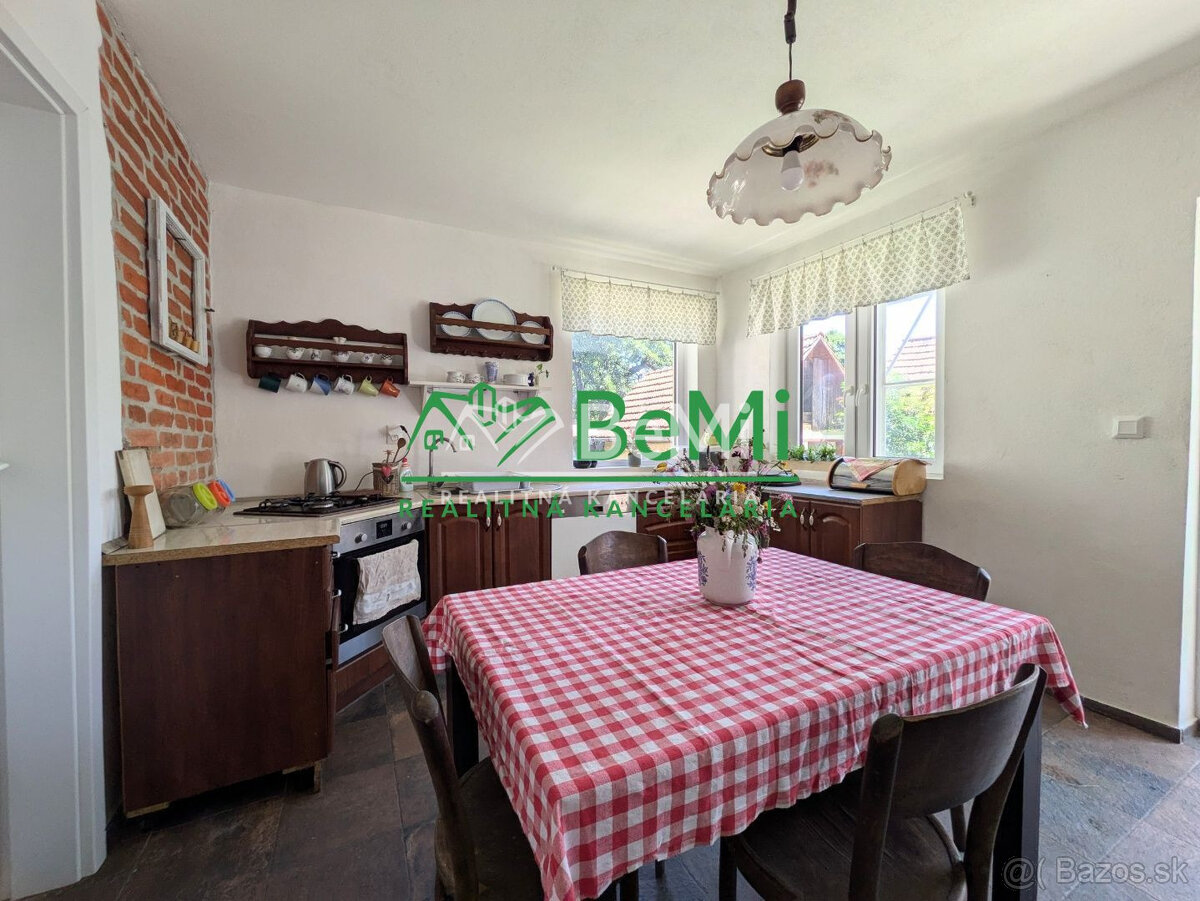 Predaj, rodinný dom / chalupa - Zlatno (1228-12-AFI)