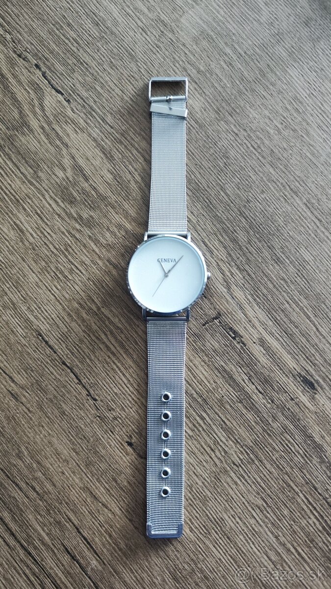 Strieborne damske hodinky GENEVA