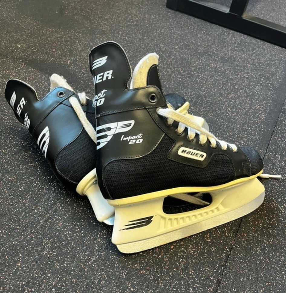 Korčule - Bauer Impact 20, veľ. č.40