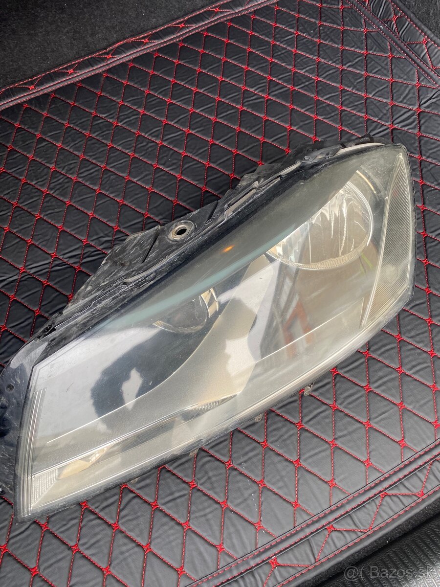 Predám ľavý halogénový svetlomet pre Passat b7