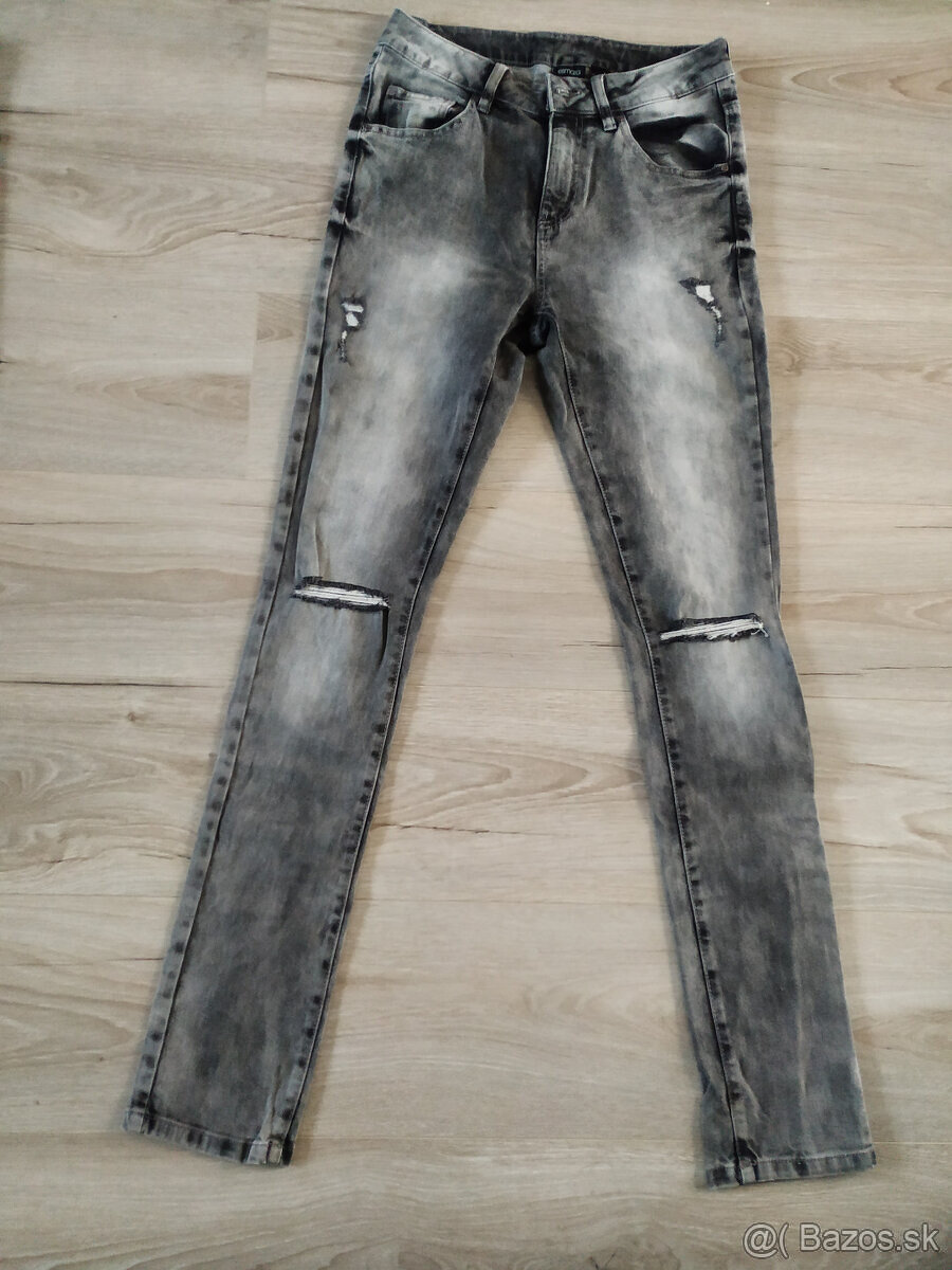 Dámske džínsy, veľkosť 36, vysoký sed