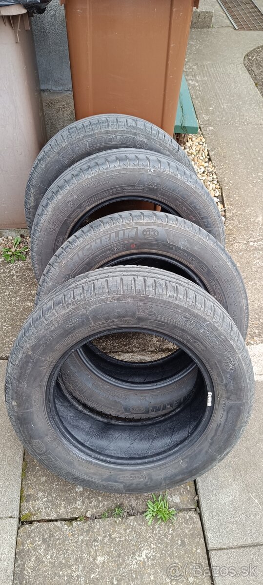 Gumy Michelin 195x65 R15