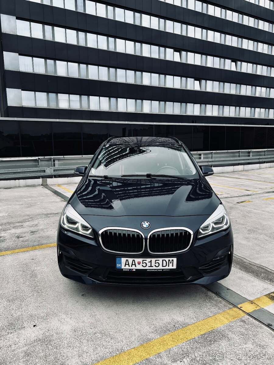 BMW rad 2 Gran Tourer 216i - 7 Miestne