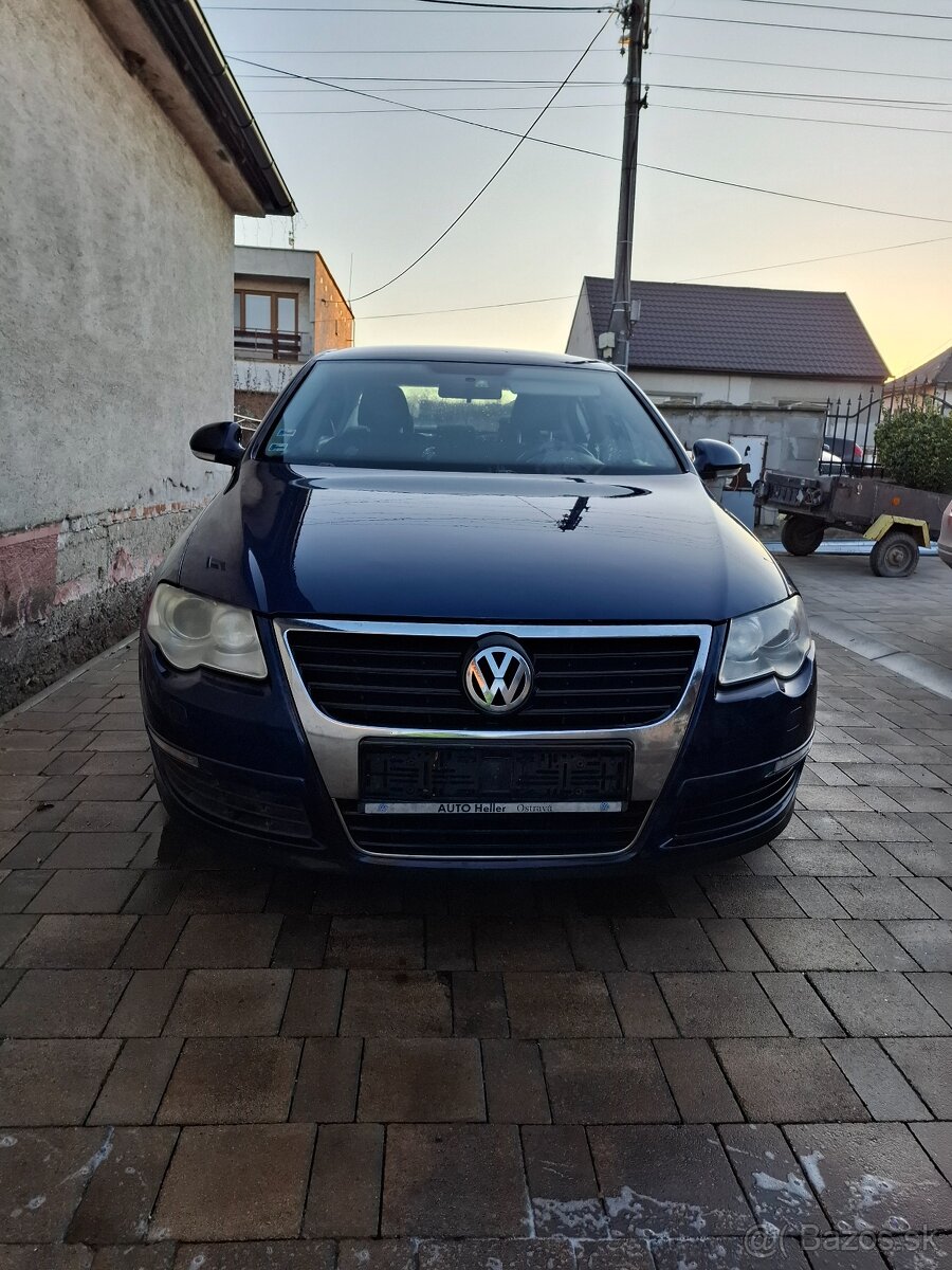 Rozpredám volkswagen pasat b6 rok 2010