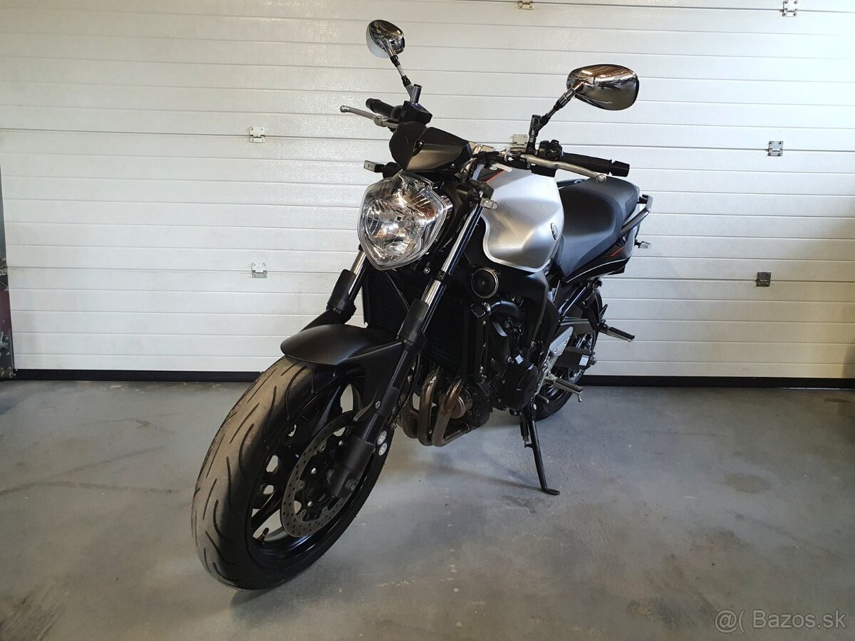 YAMAHA FZ6-NGH S2