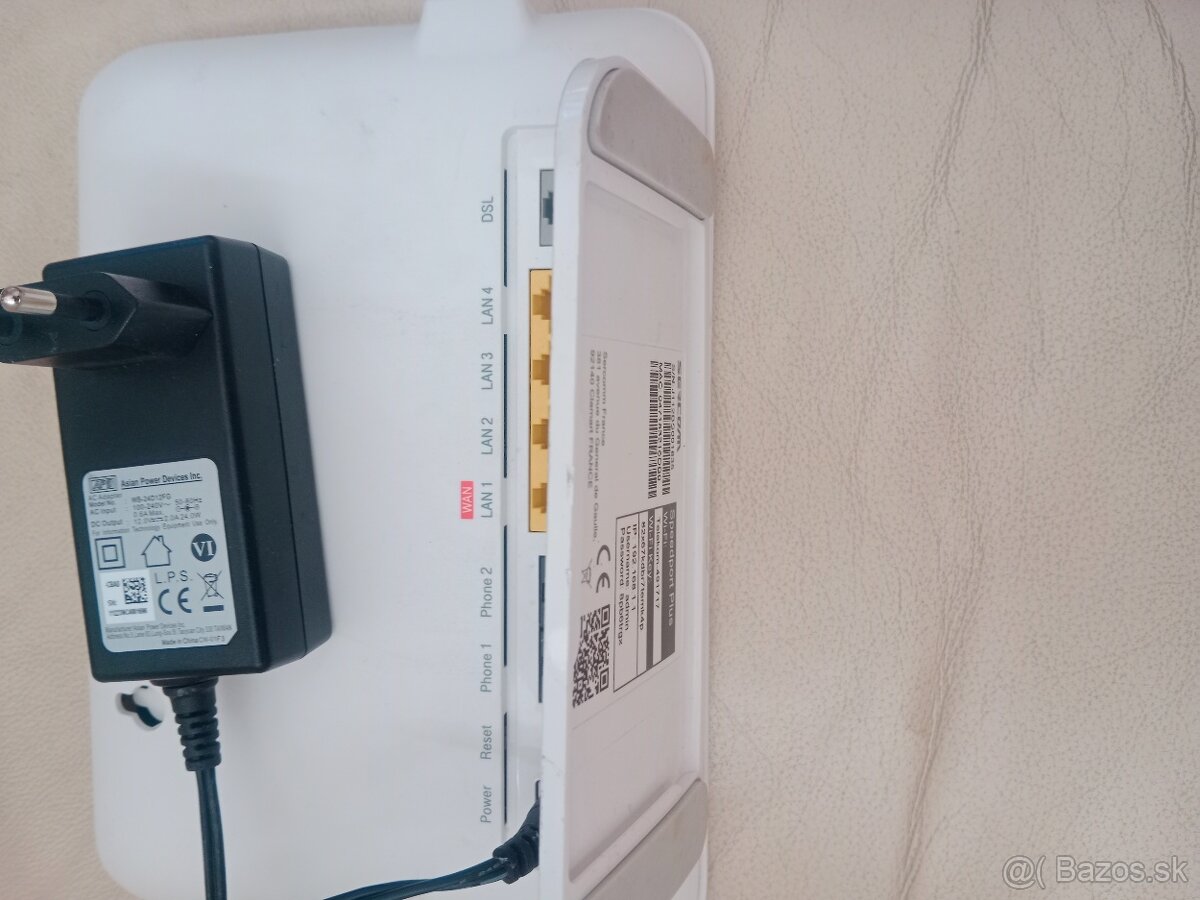 Predám router SERCOMM