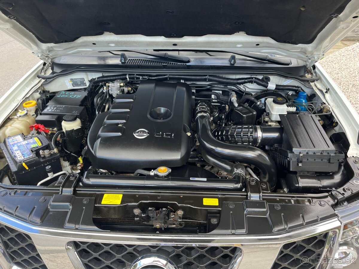 Nissam Navara 2.5 TD