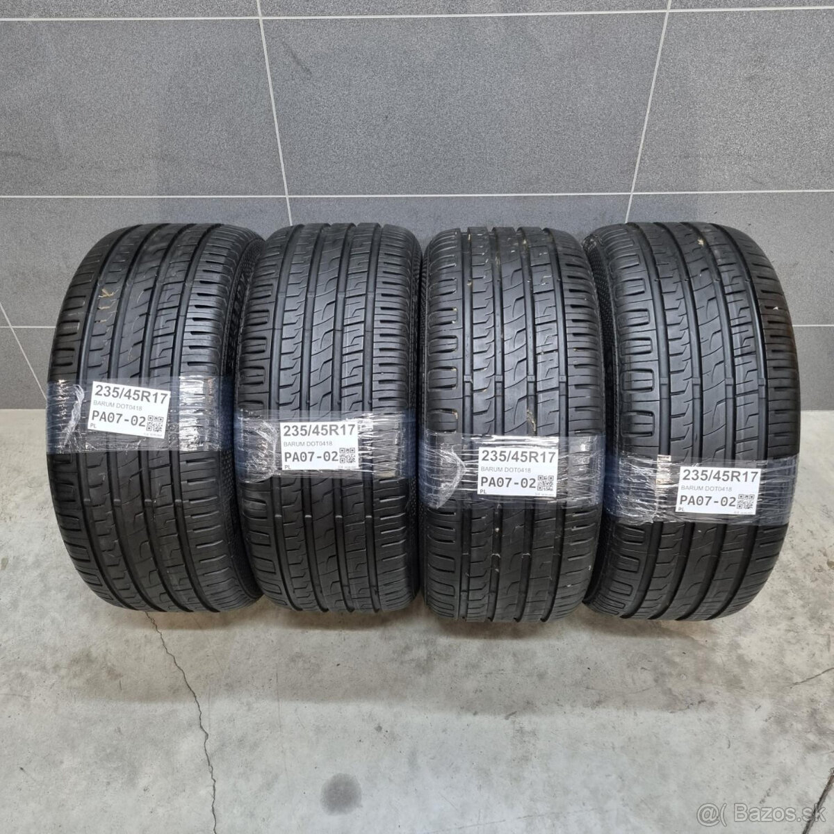 Letné pneumatiky 235/45 R17 BARUM DOT0418
