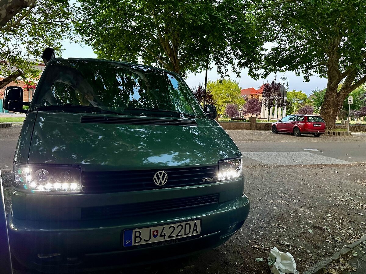Predné svetlá pre VW Transportér T4