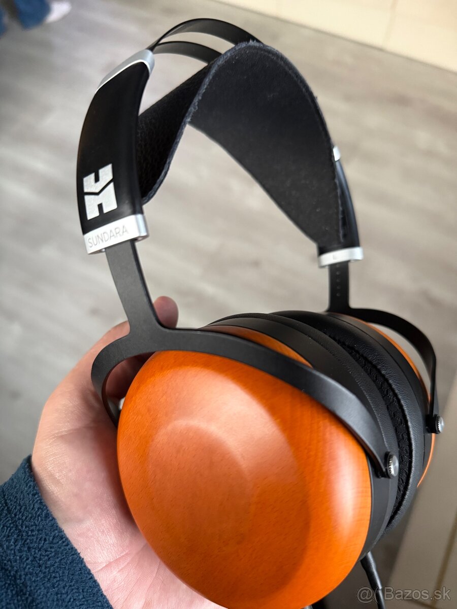 Hifiman Sundara Closed back